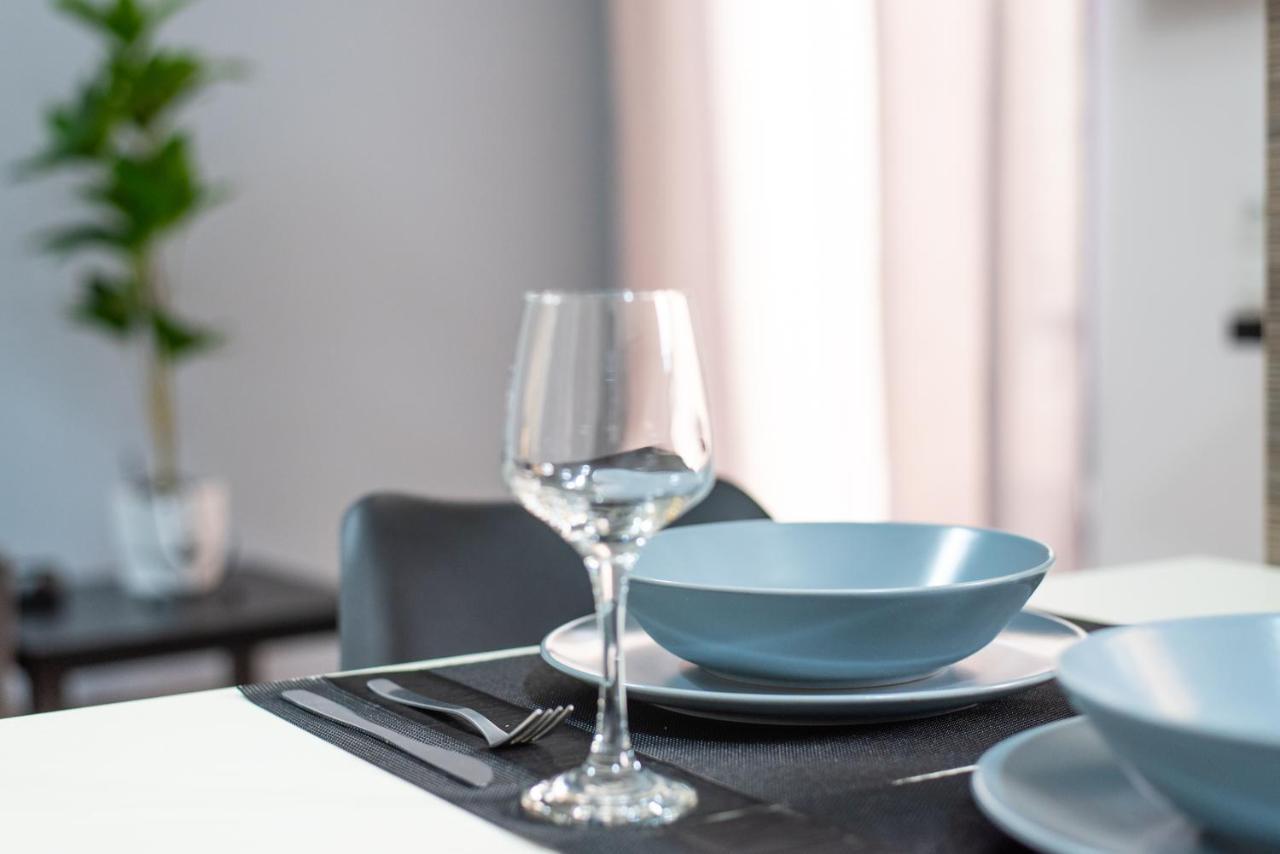 Aelia Apartment Артеміда Екстер'єр фото