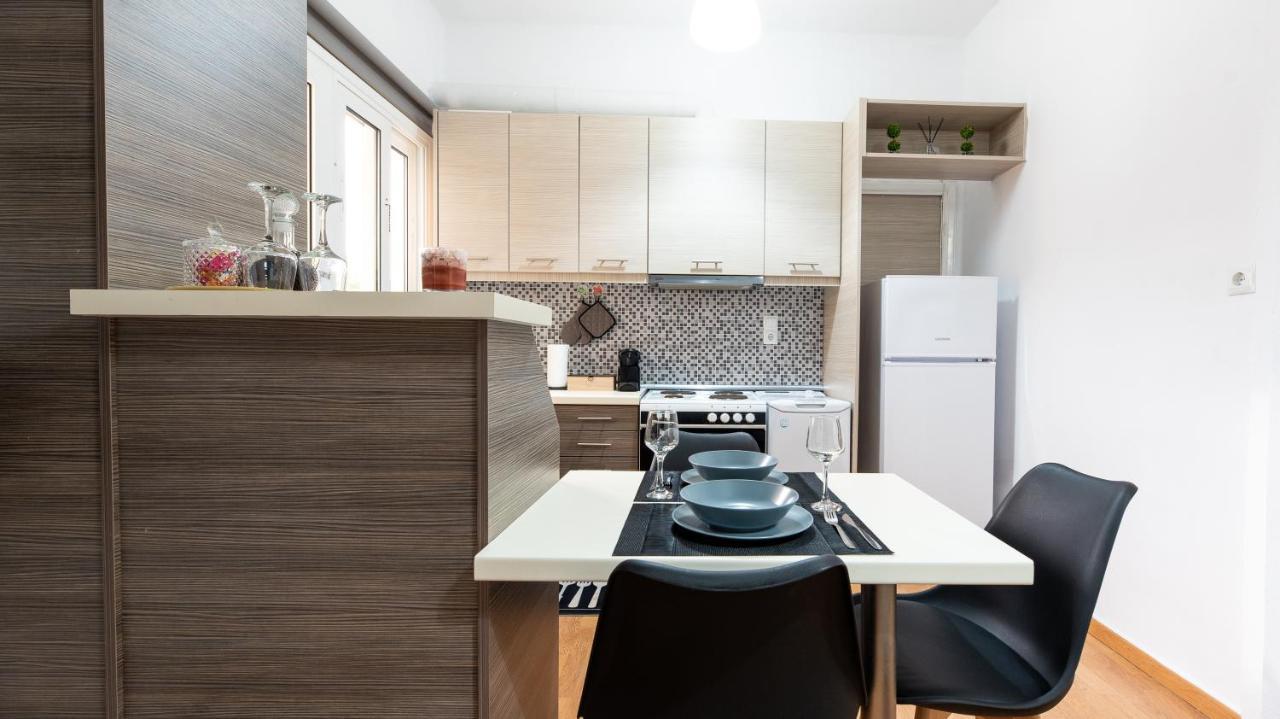 Aelia Apartment Артеміда Екстер'єр фото